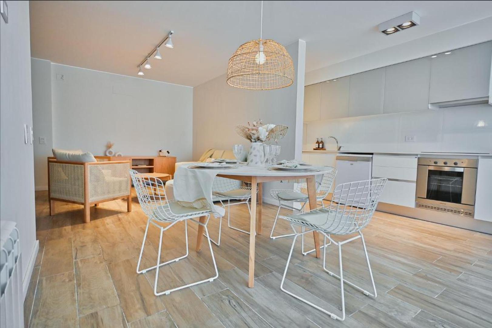 VENTA- Departamento, 2 Dormitorios, Opción Cochera - Amenities Premium - Abasto, Rosario