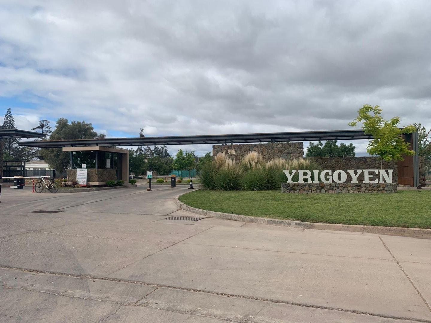 KW VENDE! EXCELENTE PROPIEDAD EN Bº YRIGOYEN, MAIPÚ