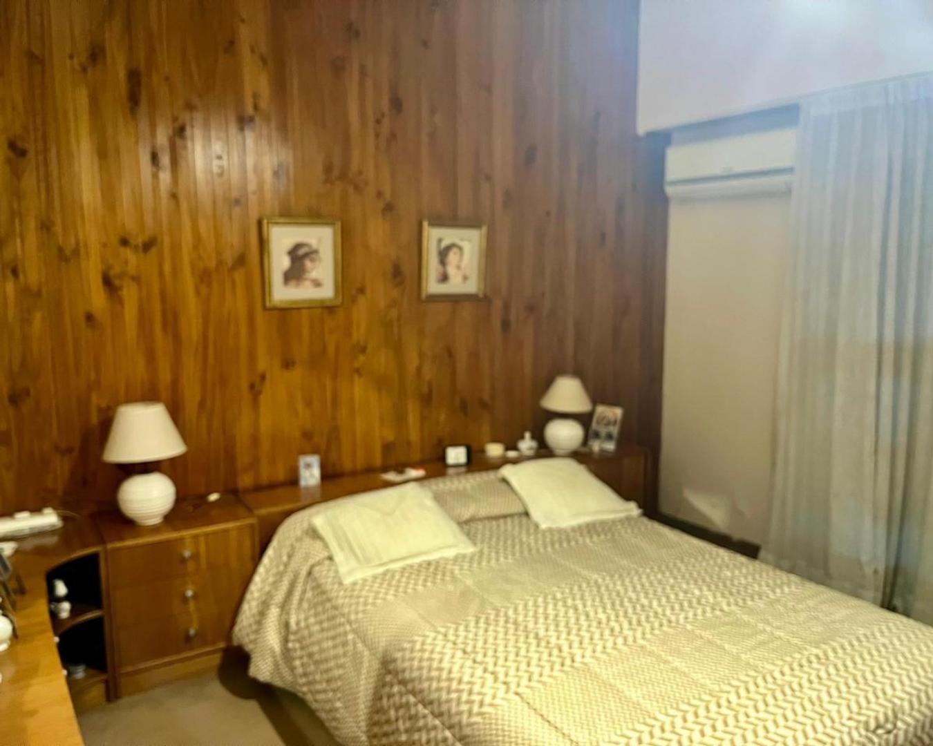 Casa americana en Castelar Norte