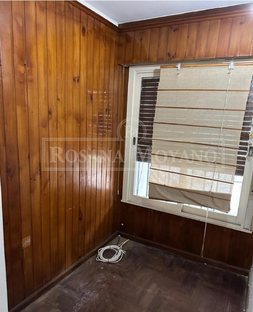 Neuquen 700, Piso pb