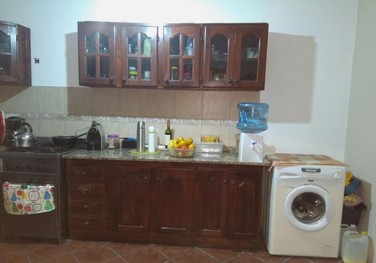 Julian De Casal 1100