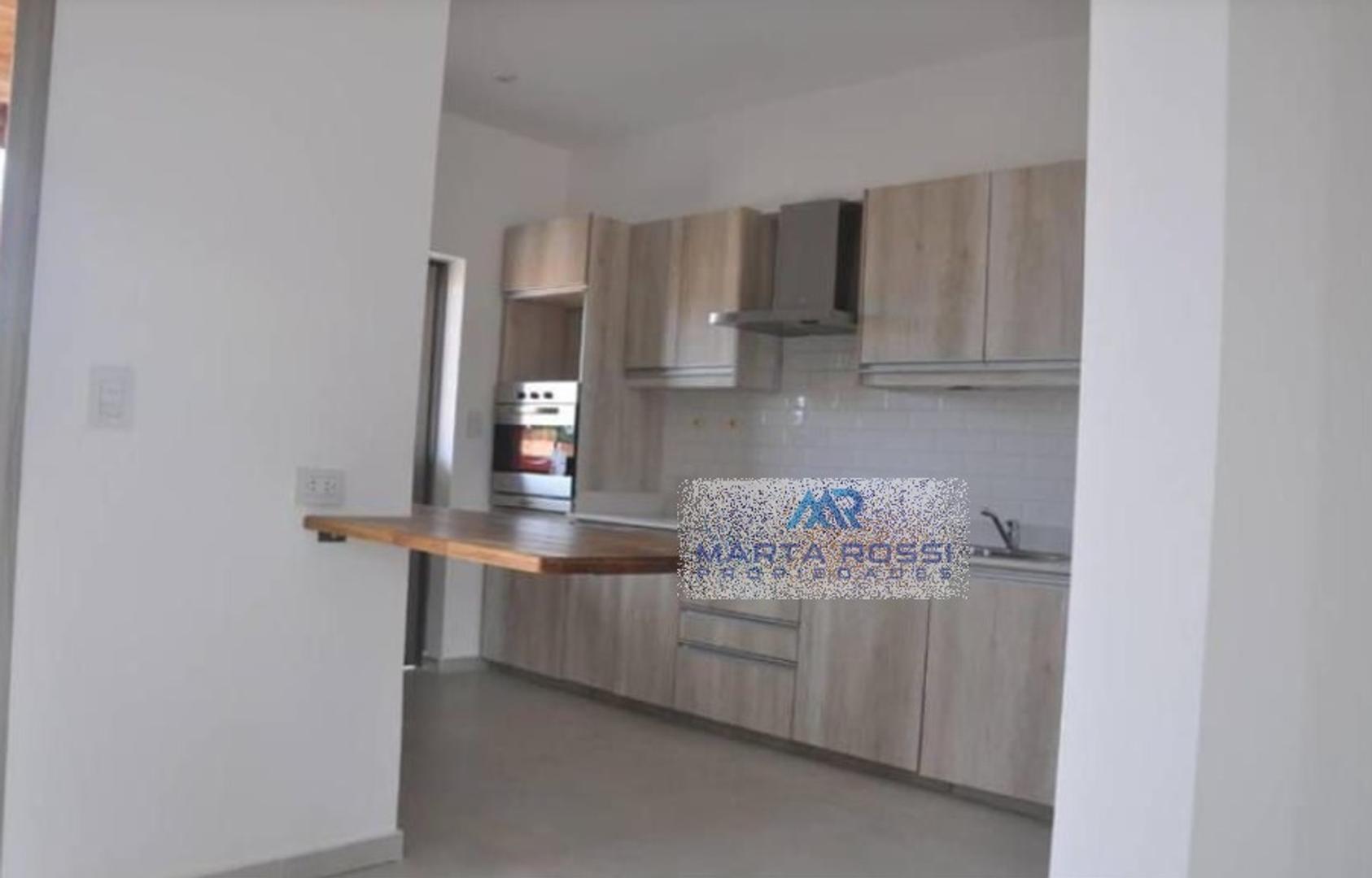 Casa en Venta en Lujan, USD 155.000