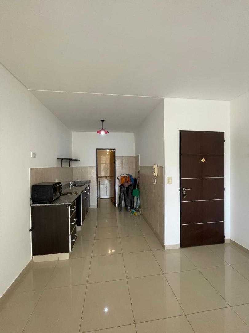 Intendente Ballester 3059 , Piso 2