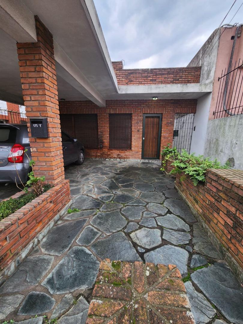 Casa en Venta en Villa Dominico, USD 95.000