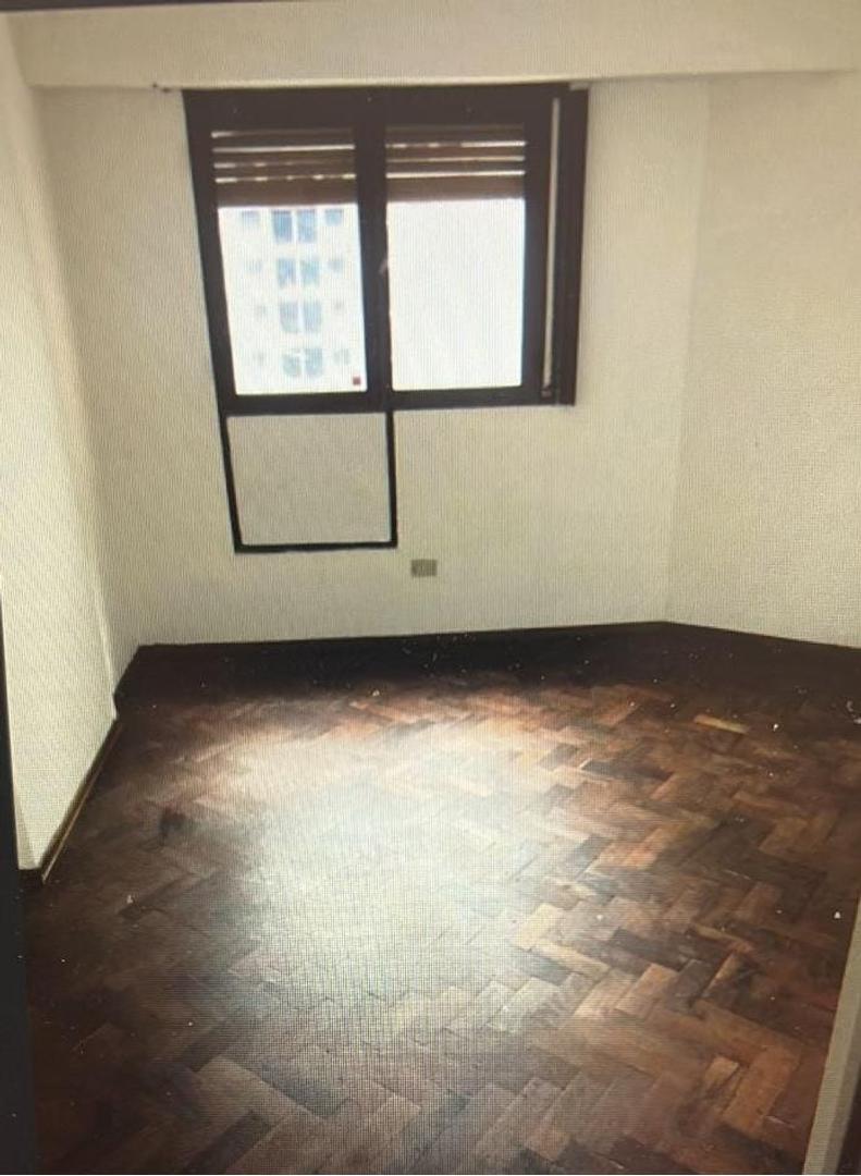 Av. Ambrosio Olmos 1140 , Piso 3