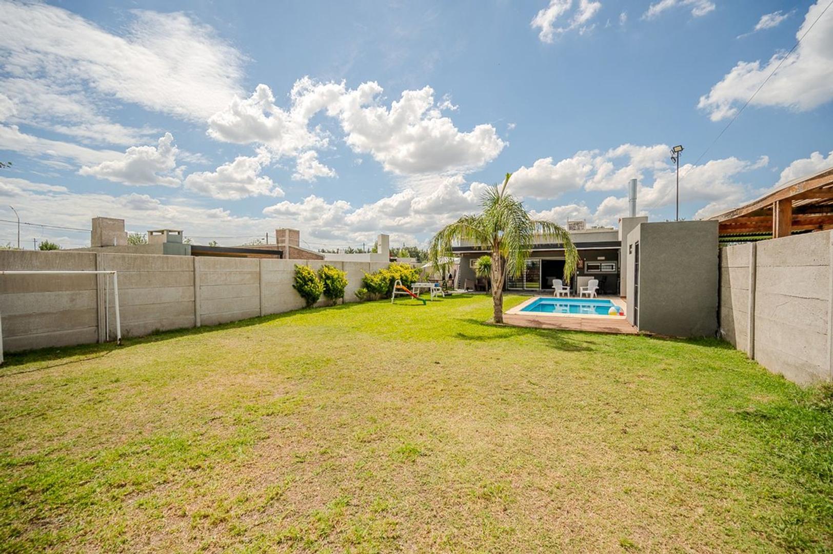 Casa 2 ambientes con 1 baño