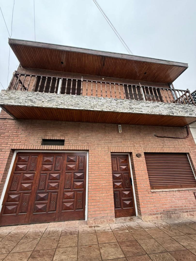 Casa 3 ambientes en venta - San Justo