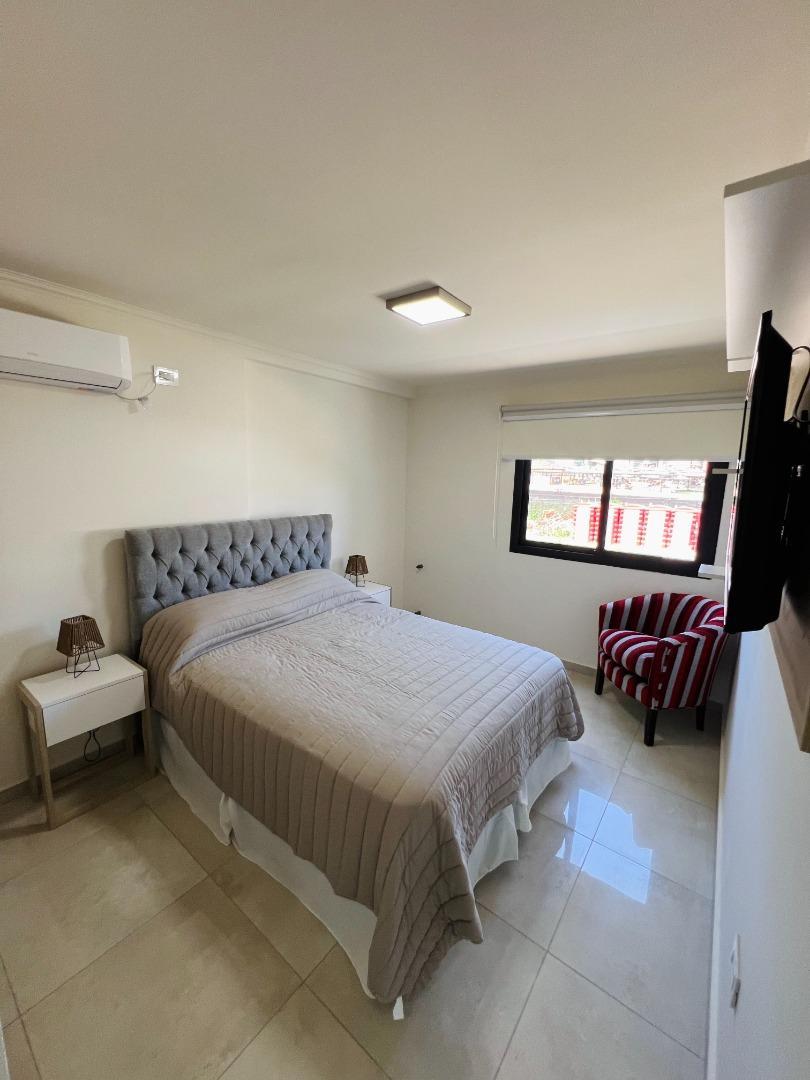 Duplex en venta. 3 Dorm con terraza.  Housing MIRALEJOS 17