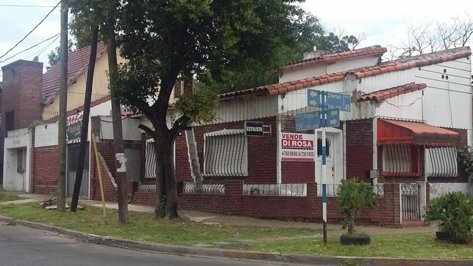 Chalet 4 amb. con garage y local - Chilavert