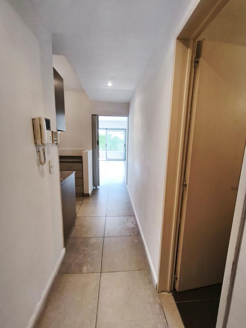 Departamento en Alquiler en Villa Ballester, $ 480.000