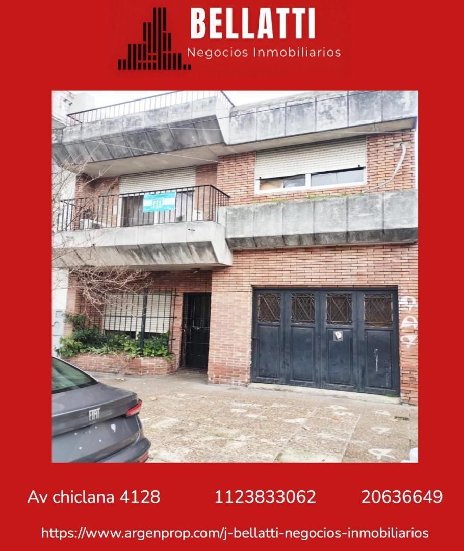 CHALET (PH)  DE 5 AMBIENTES CON GARAGE.