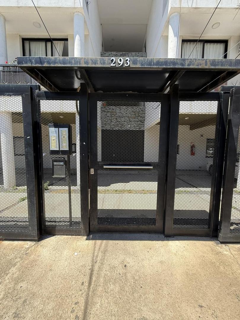 Departamento en Venta en Villa Morra I, USD 40.000