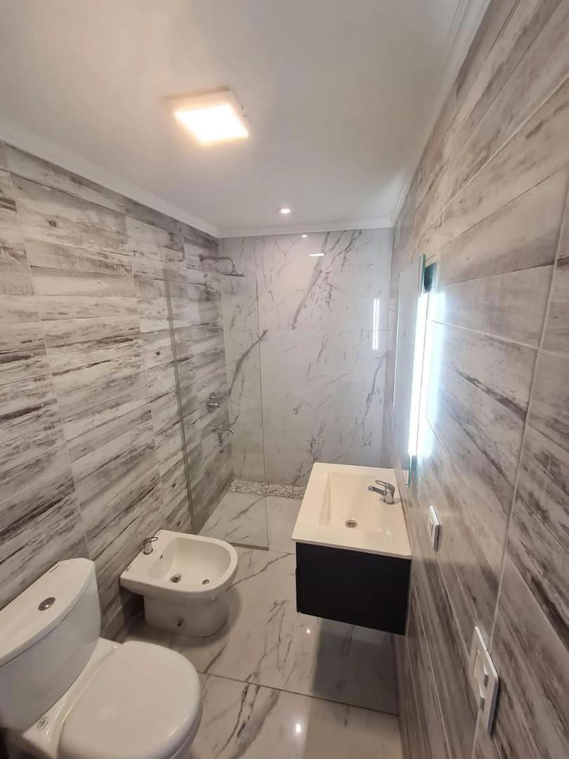 Departamento dos ambientes a estrenar en Lanus Oeste