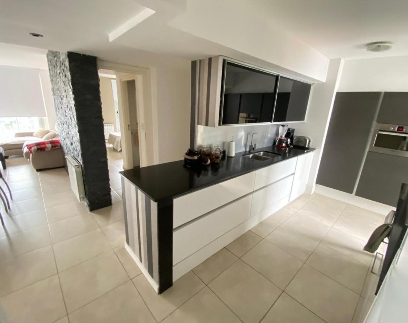 Departamento en Alquiler Temporal con 1 cocheras