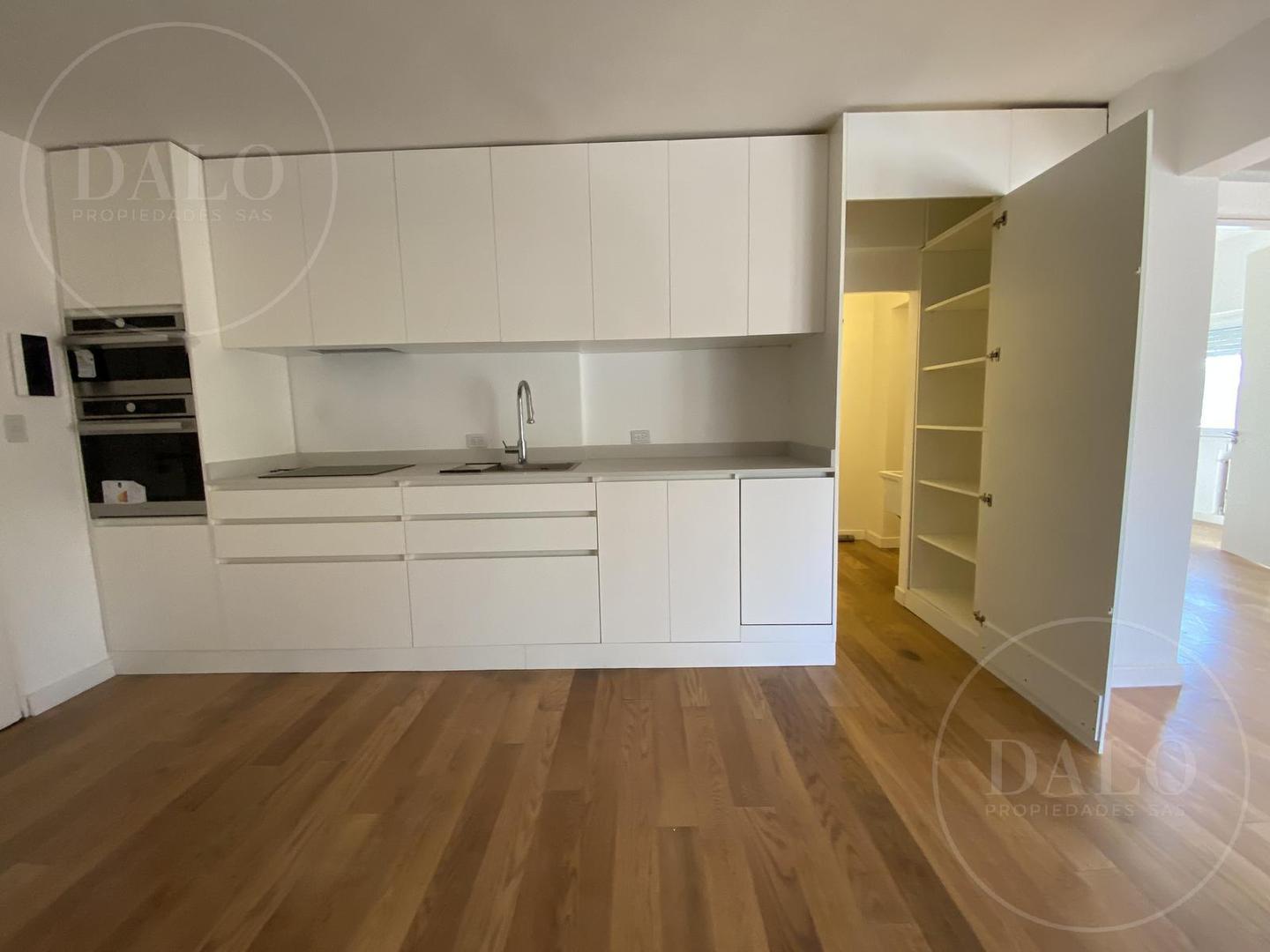 Departamento en Venta de 5 ambientes