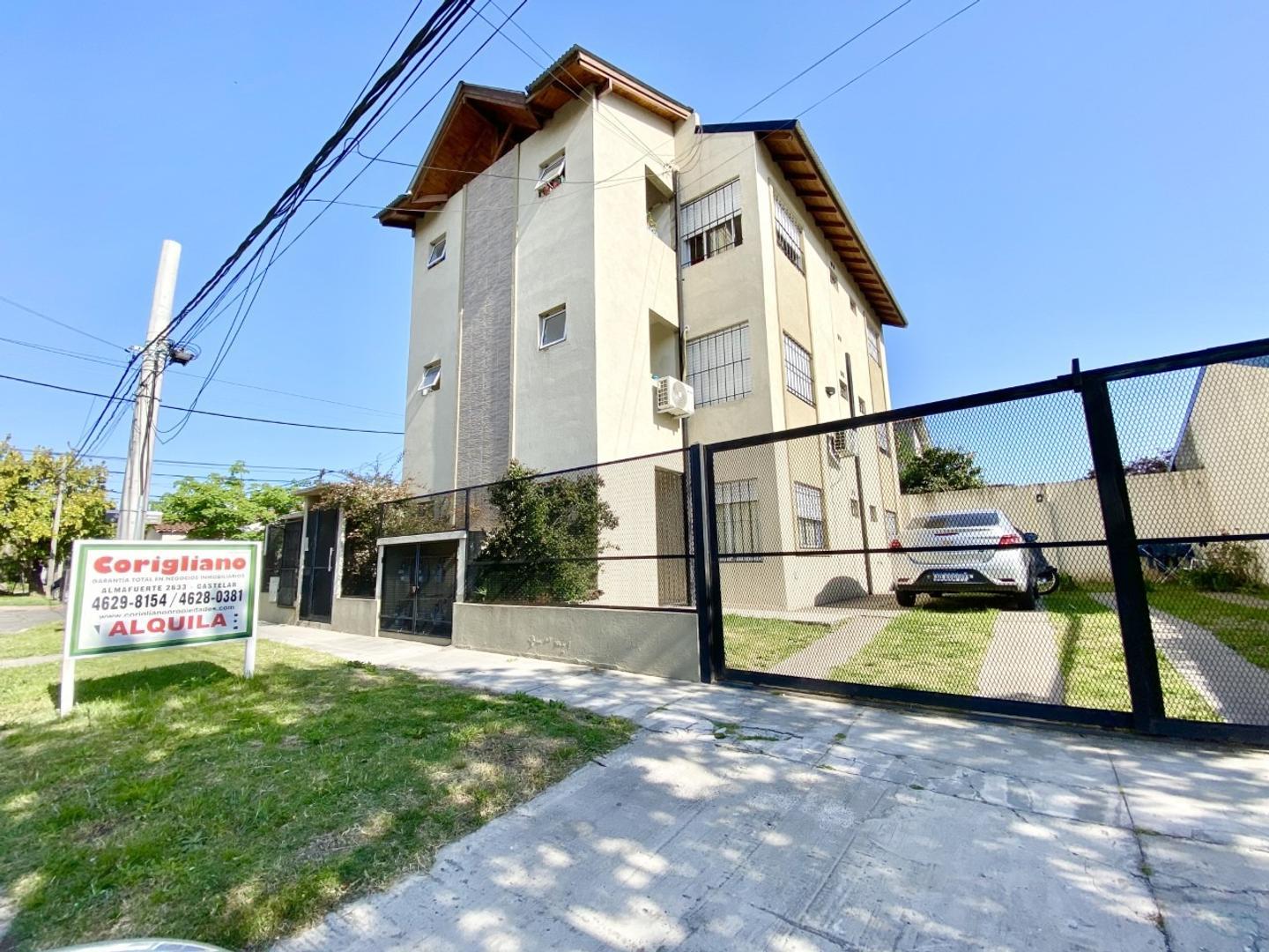 Departamento 2 ambientes con cochera.