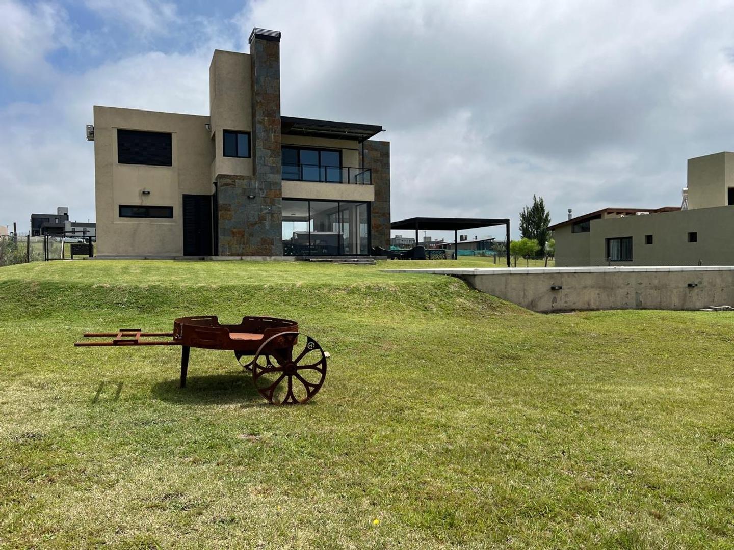 Casa en Venta en Puerto Del Aguila, USD 299.000