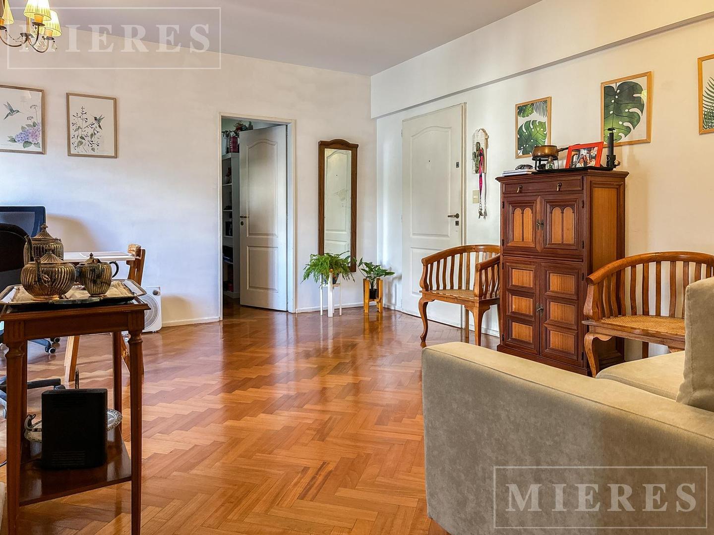 Departamento 3 ambientes con 2 baños