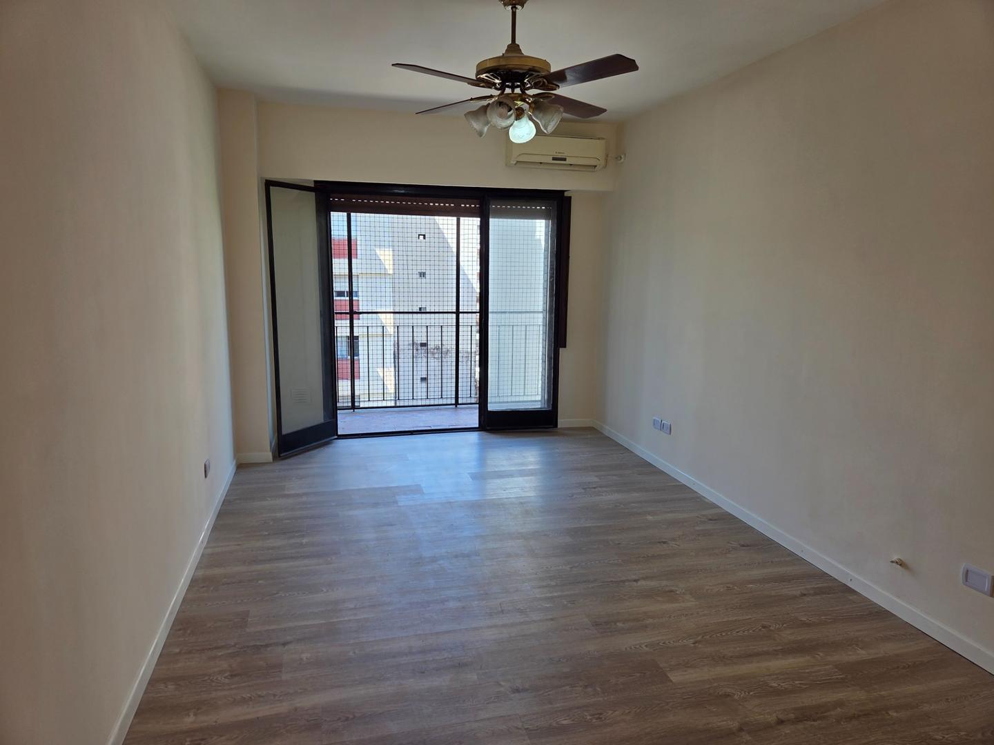 Semipiso de Categoria 3 Amb balcon corrido Almagro