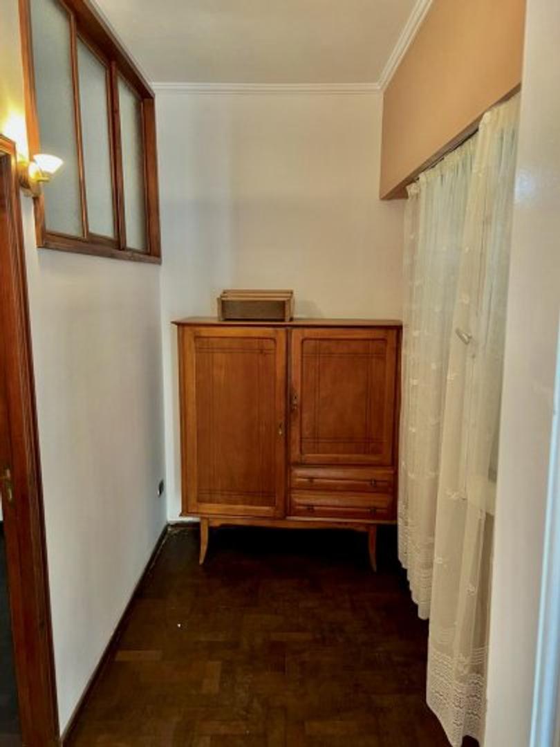 Casa 2 ambientes con 1 baño