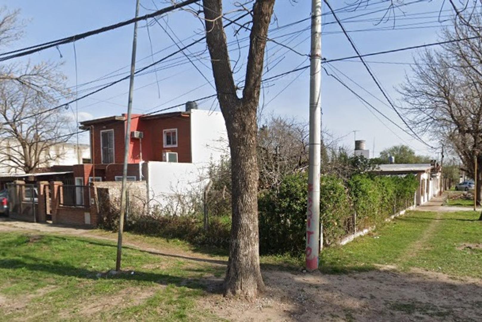 LOTE EN ESQUINA EN GRANADERO BAIGORRIA