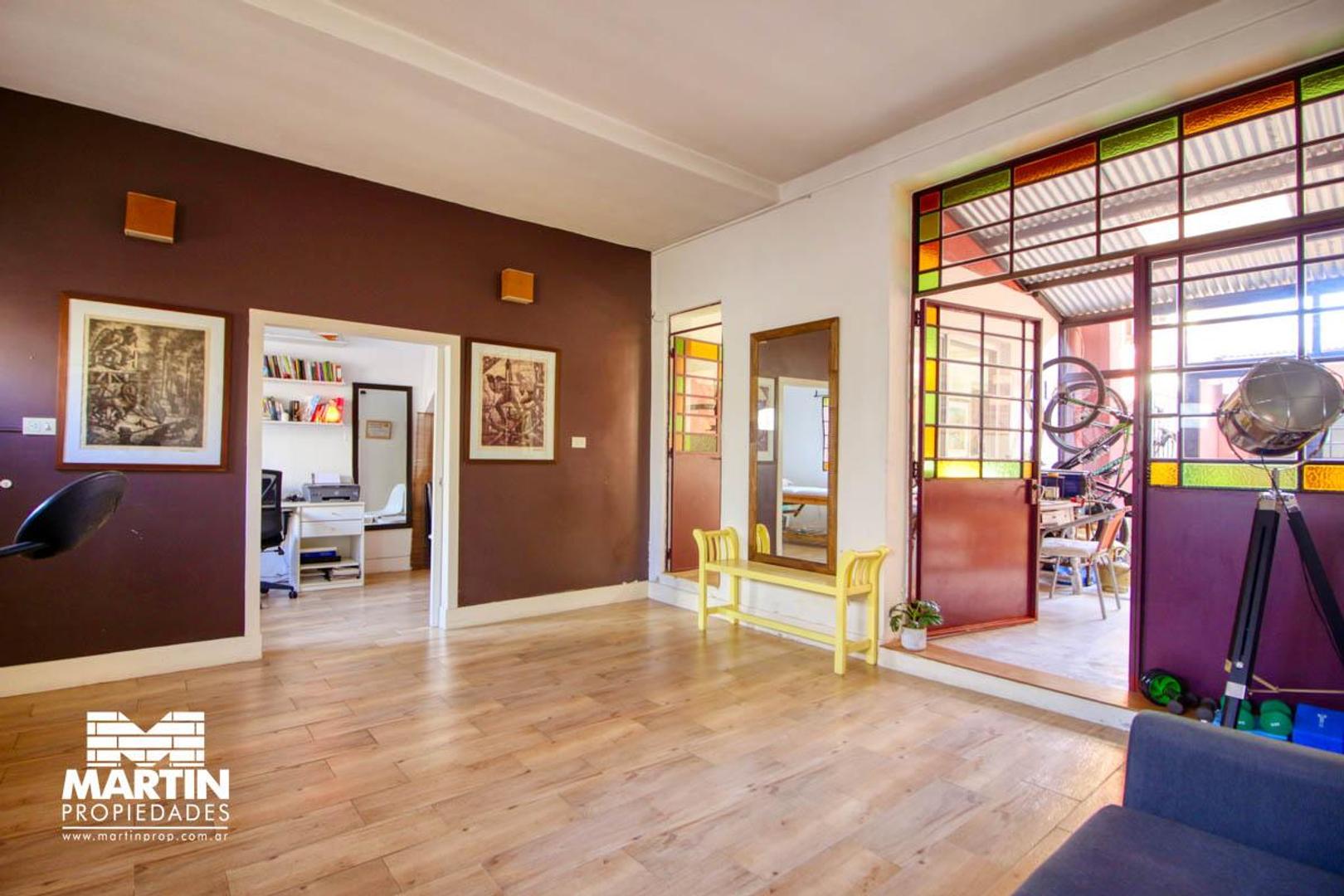 PH en venta en Beccar 4 amb con patio y jardin de invierno