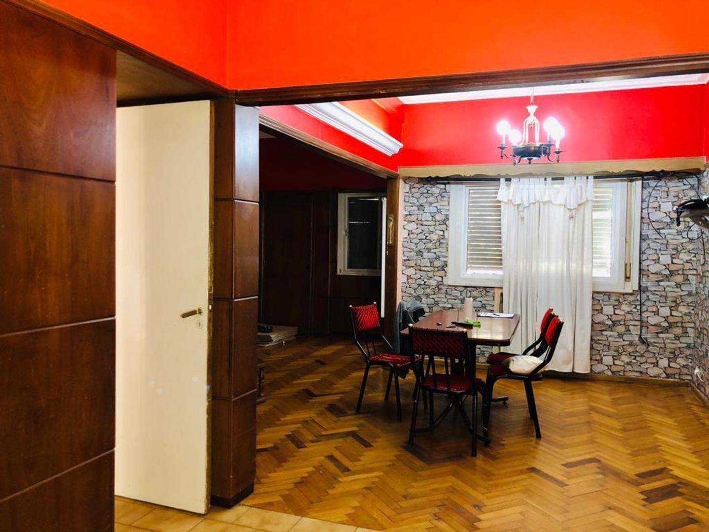 Casa en Venta en Haedo, USD 145.000