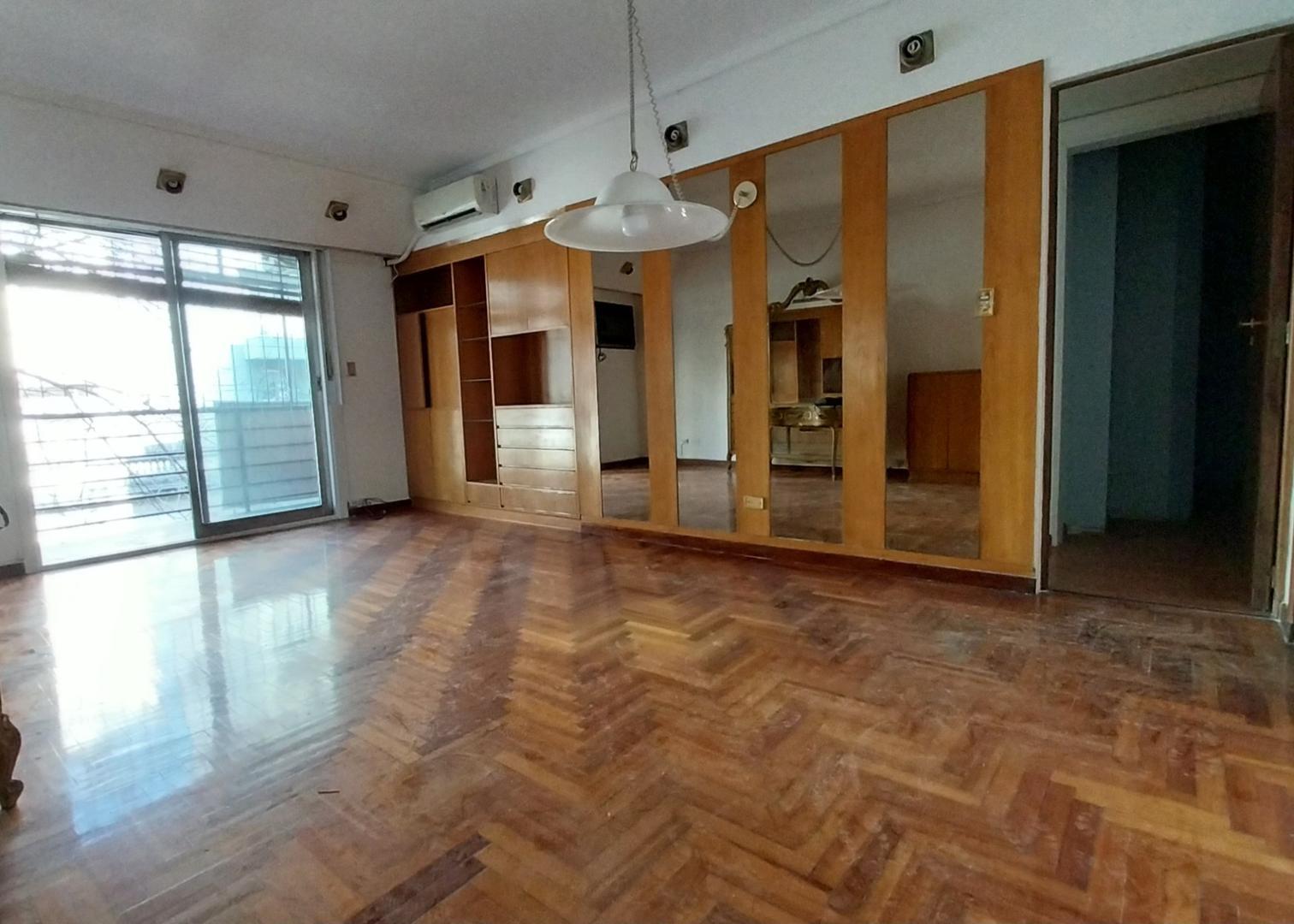 Departamento 3 ambientes con 2 baños