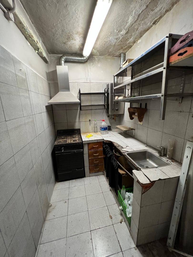 8x18 ex salon infanti con pelotero sin exp