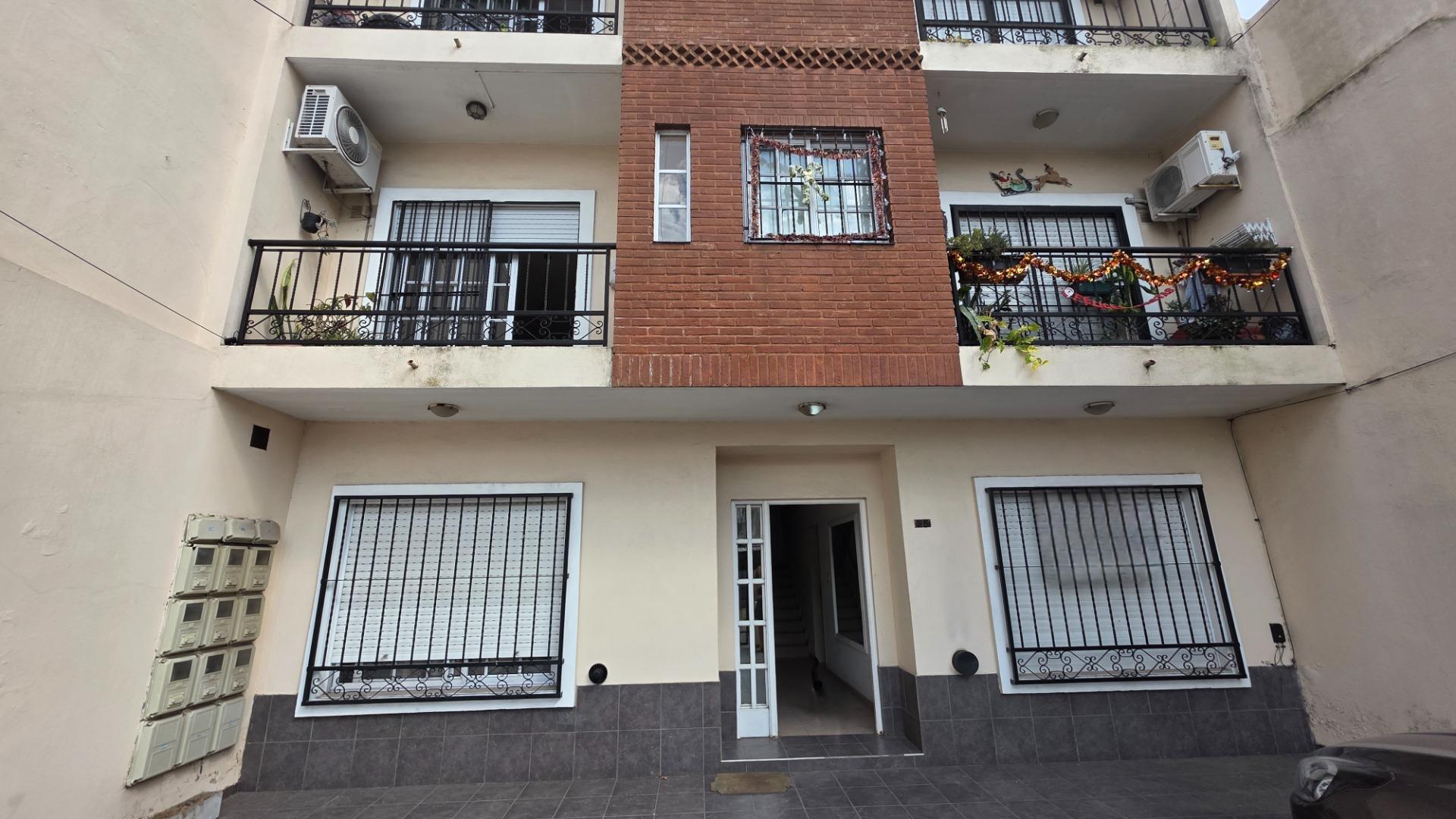 Venta Departamento 2 amb en Wilde