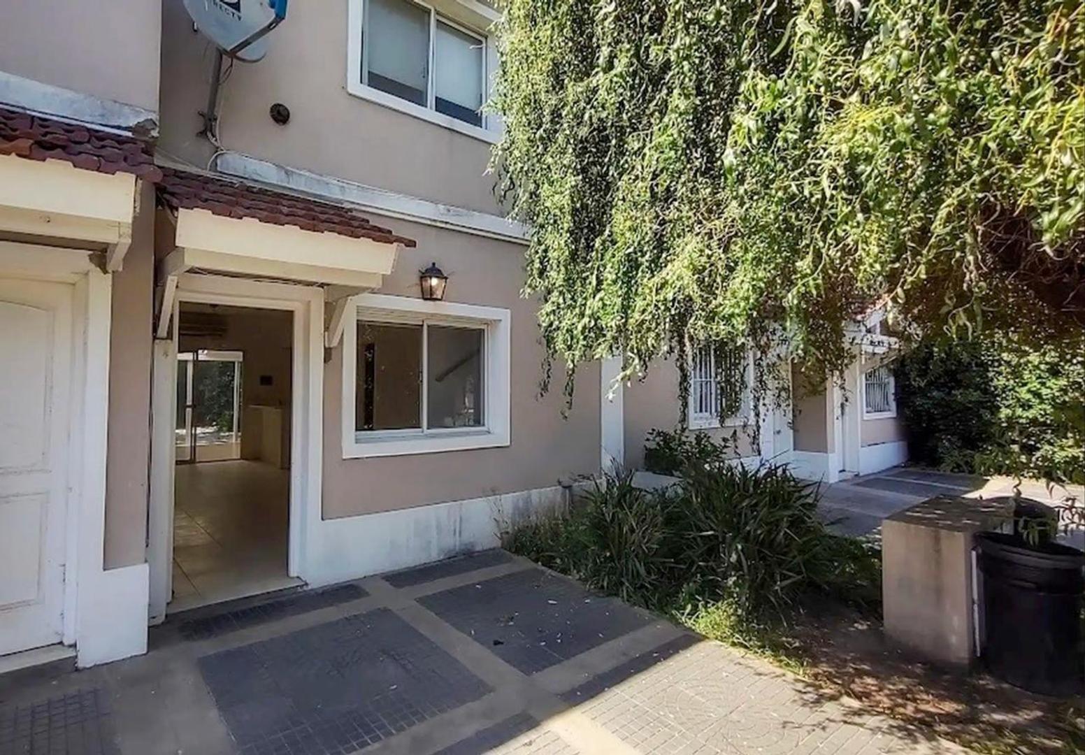 Casa tipo duplex 3 ambientes en Pilar