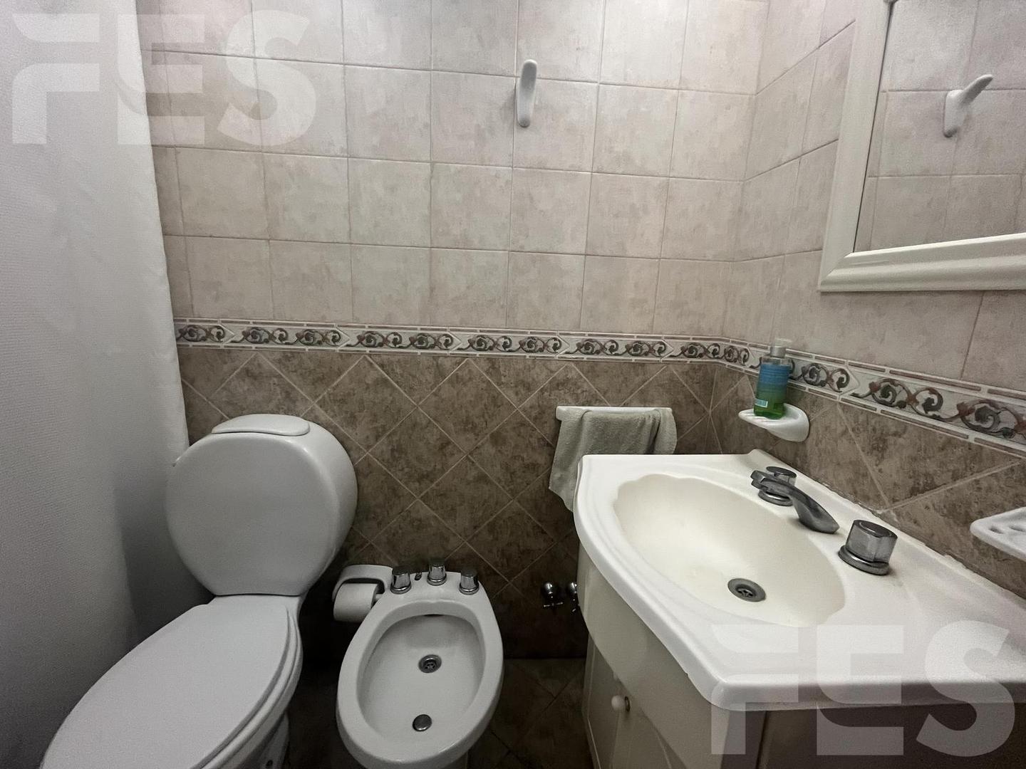 Casa en alquiler temporal Pinamar para 6 personas