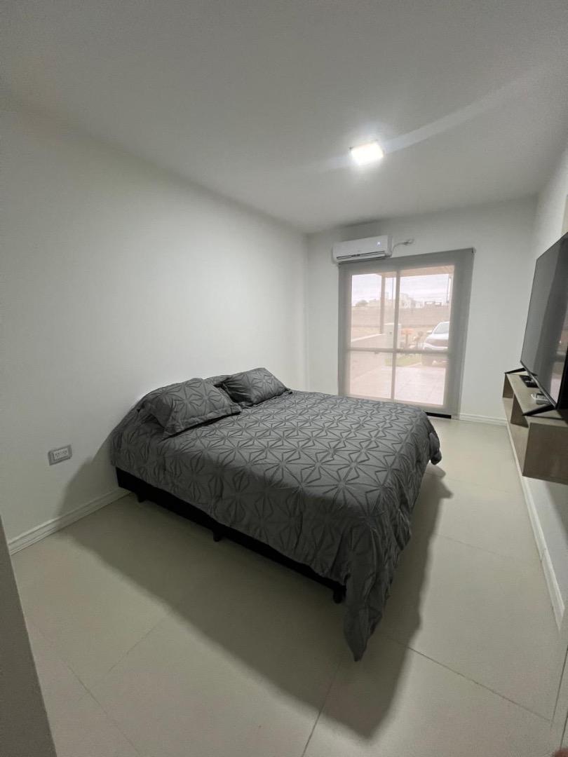 Alquilo Duplex  Amoblado 2 Dorm,Barrio norte V Allende