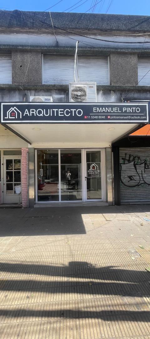 LOCAL COMERCIAL MERLO CENTRO