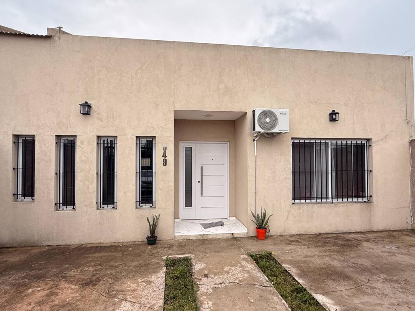 Victorino de la Plaza 900