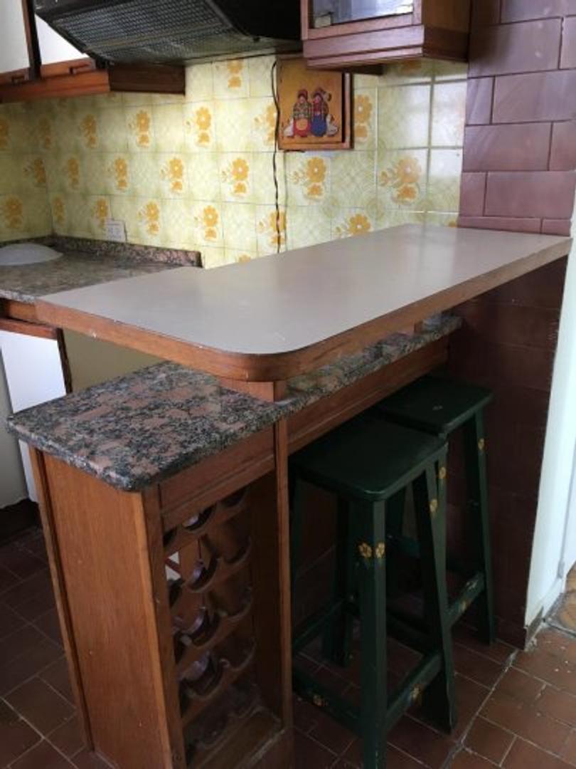   RESERVADO     ALQUILER. Departamento de tres ambientes con balcon aterrazado