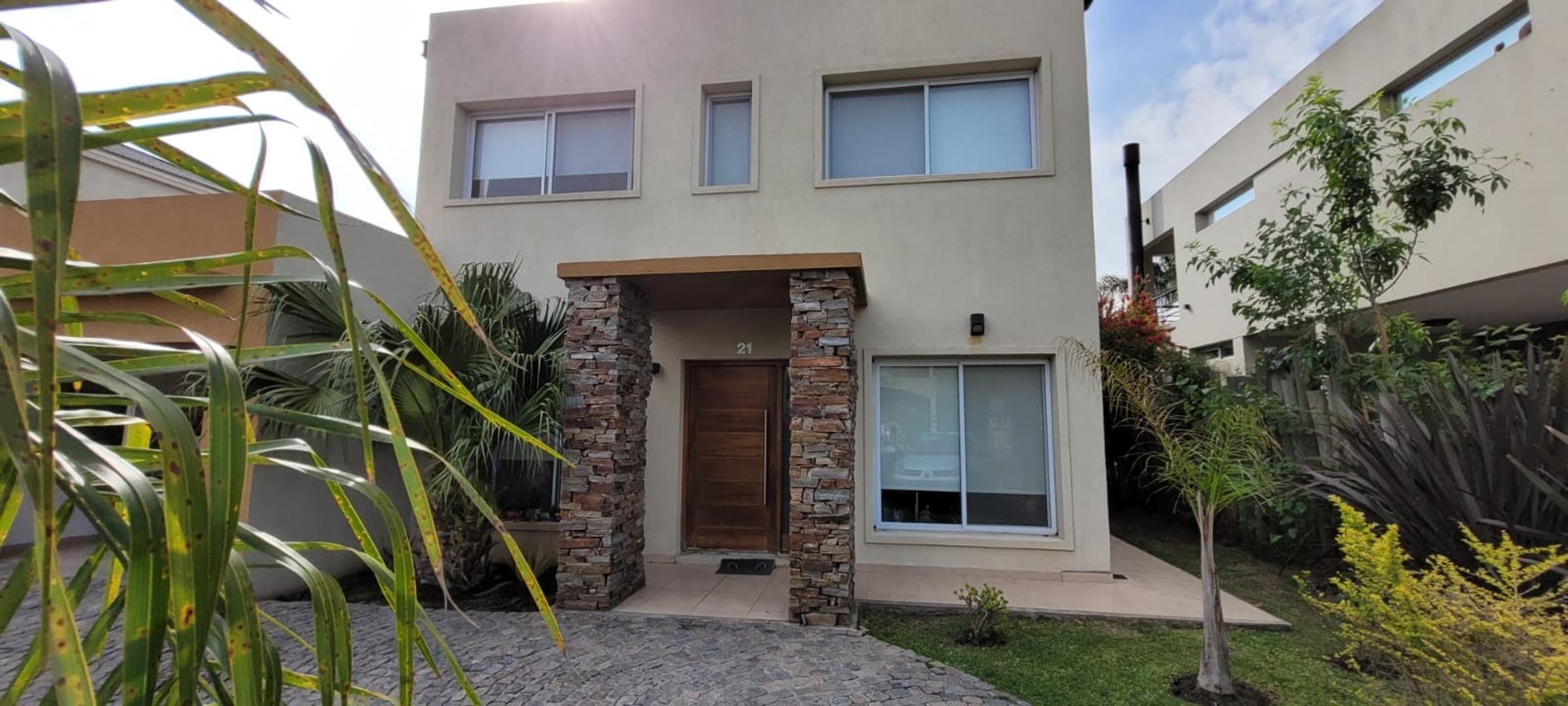 Altos De Hudson - Av Gutierrez 4840