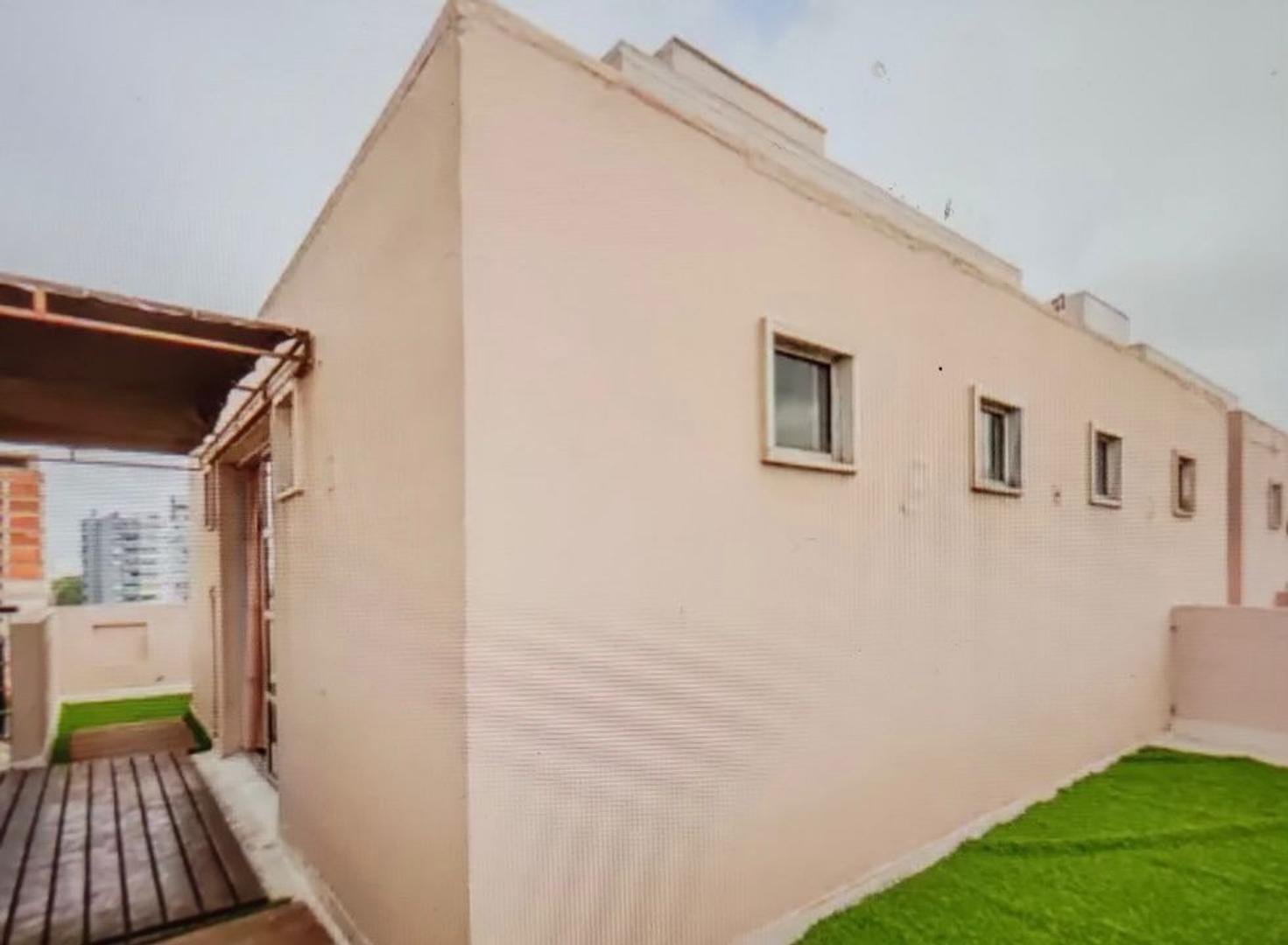 Departamento en Venta con 4 cocheras