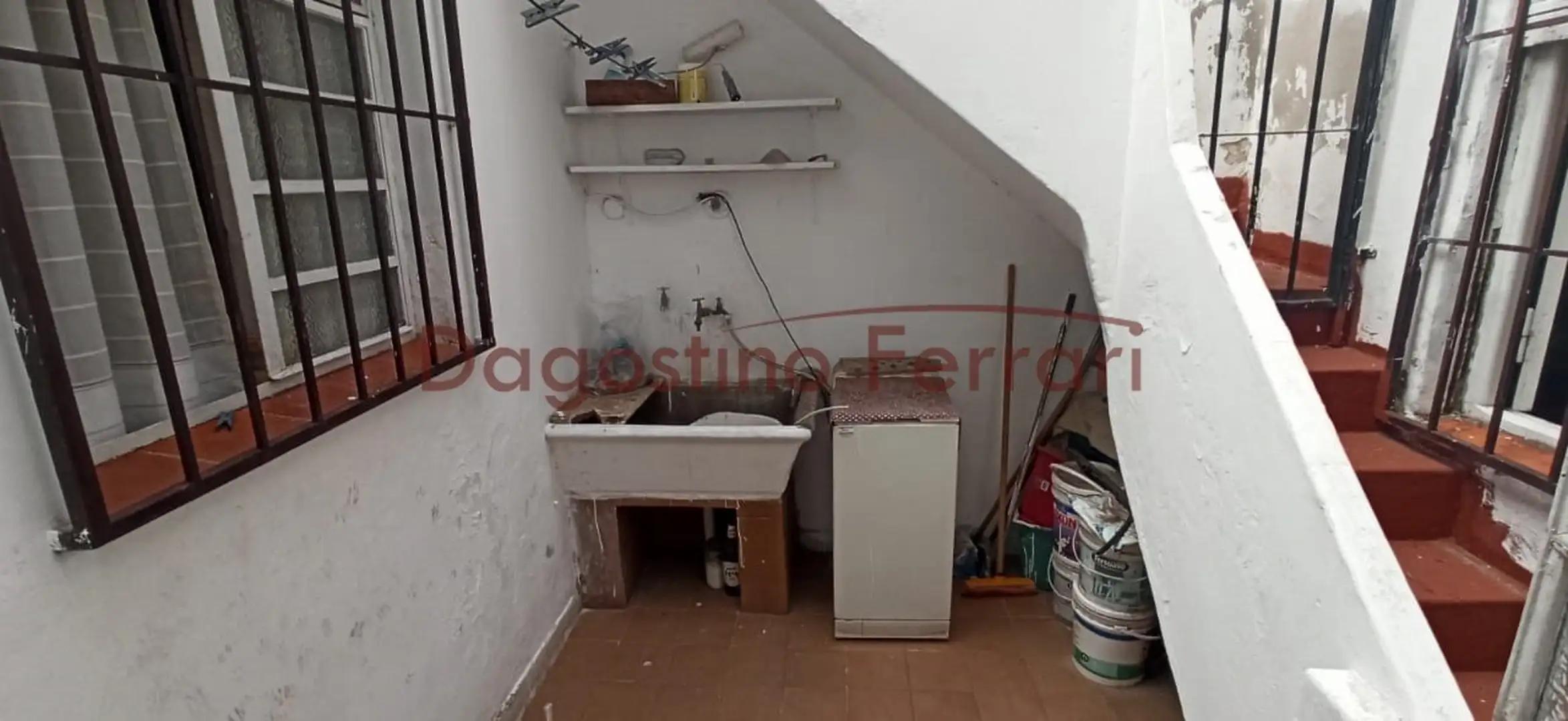 Depto Tipo Casa 3 ambientes con 1 baño