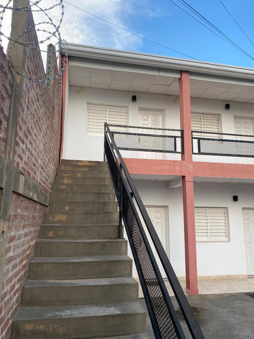 Departamento en Alquiler en Jorge Newbery, $ 300.000