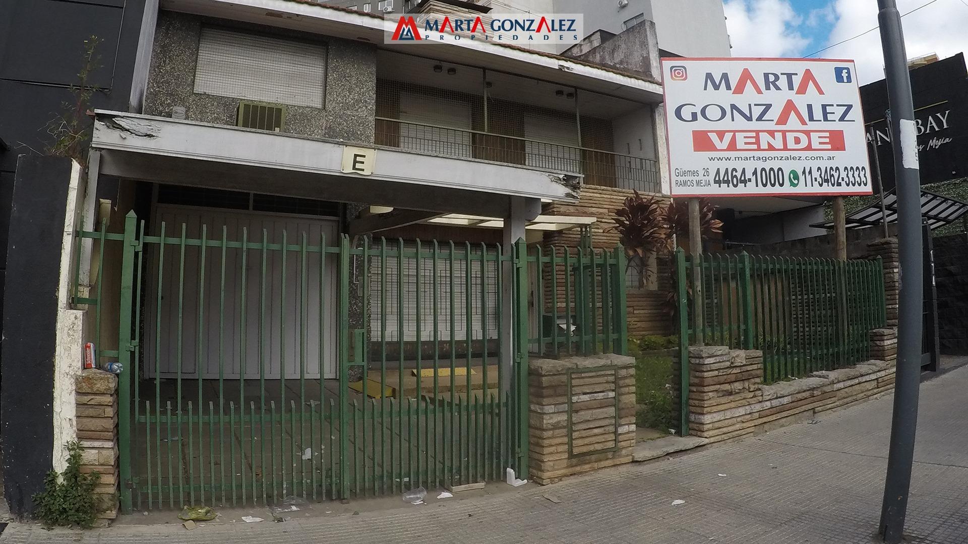 venta chalet zona comercial