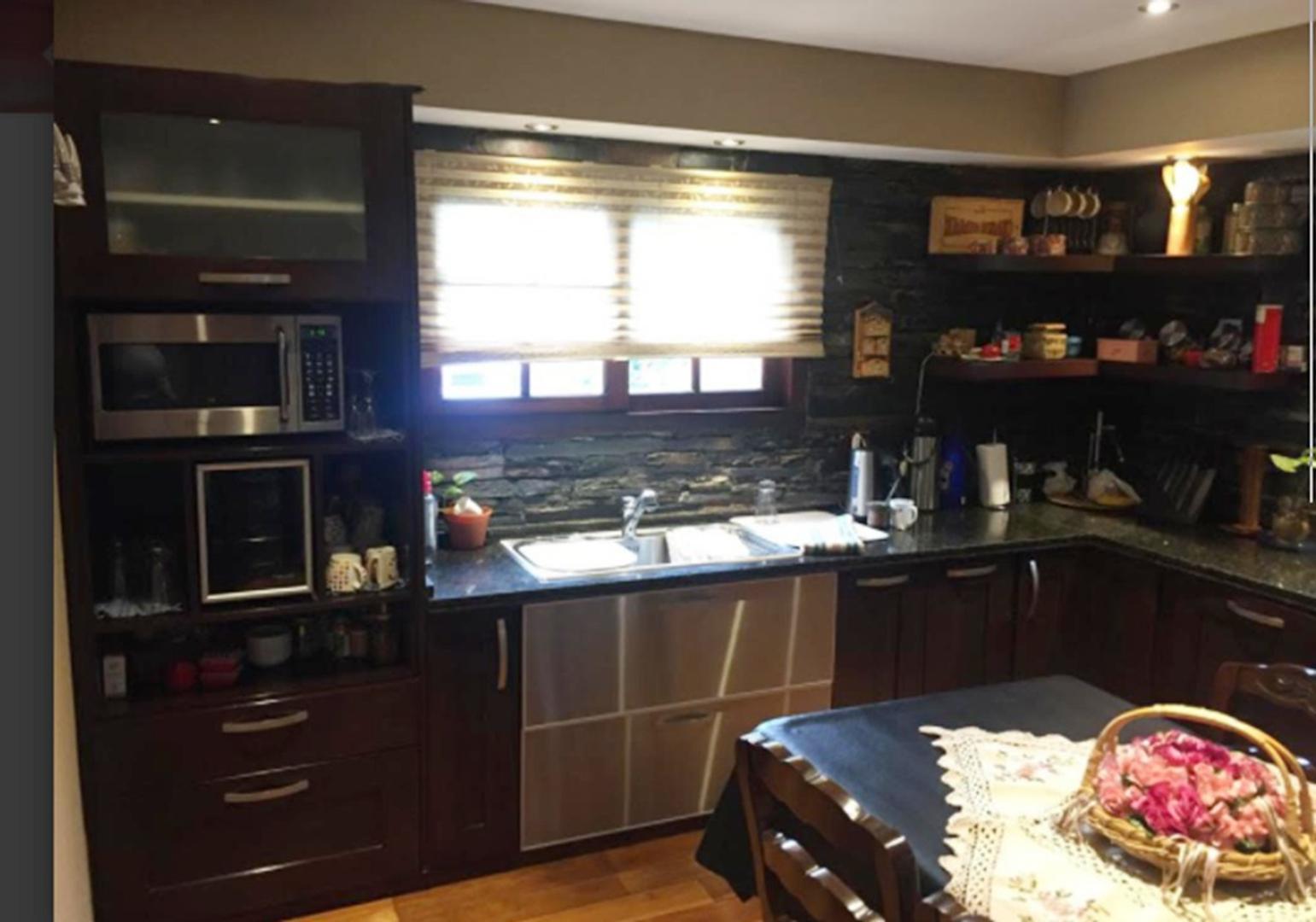 CASA VENTA MORENO "BANCO PROVINCIA"