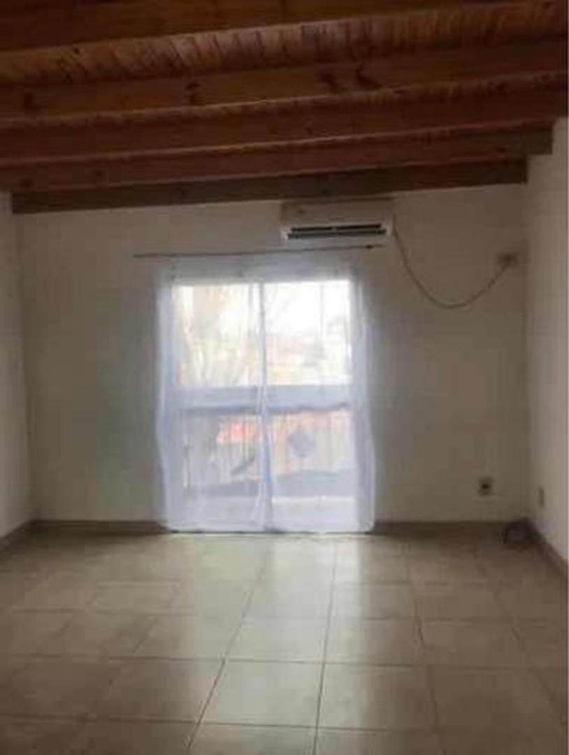 Calle Bell Ville 3806