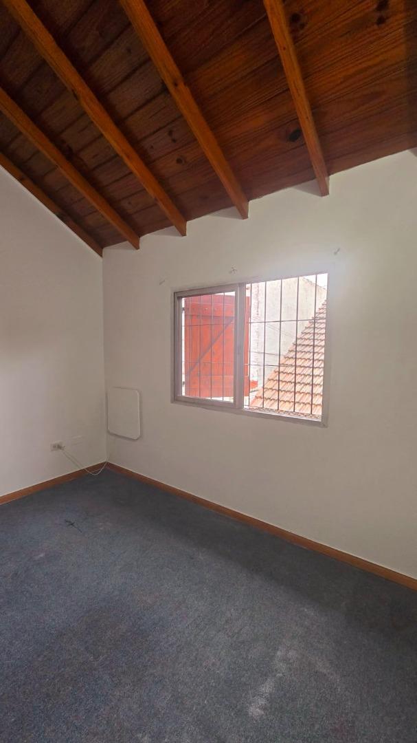 Depto Tipo Casa en Venta de 1 dormitorio