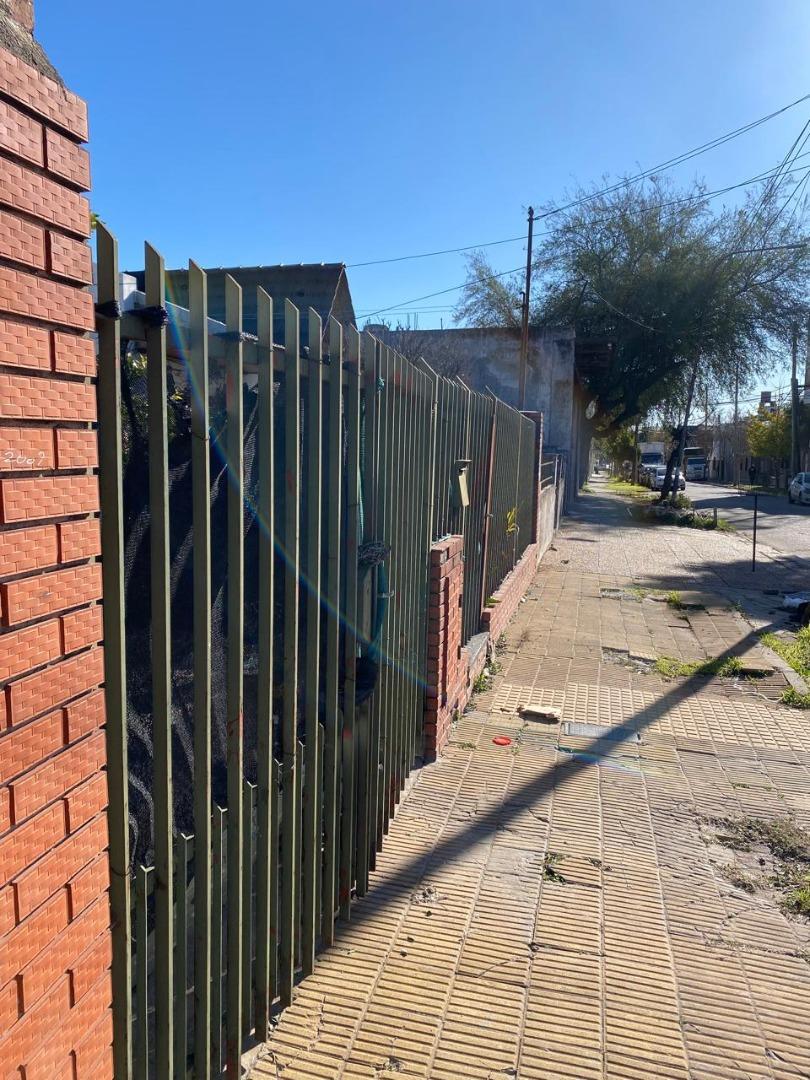 APTO Crédito Venta Casa 3 Amb 2dormitorios,Caseros c/Patio