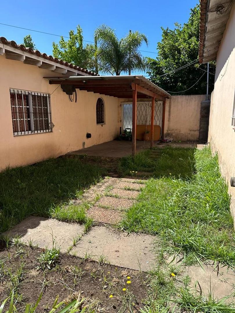 Depto Tipo Casa en Alquiler de 2 dormitorios