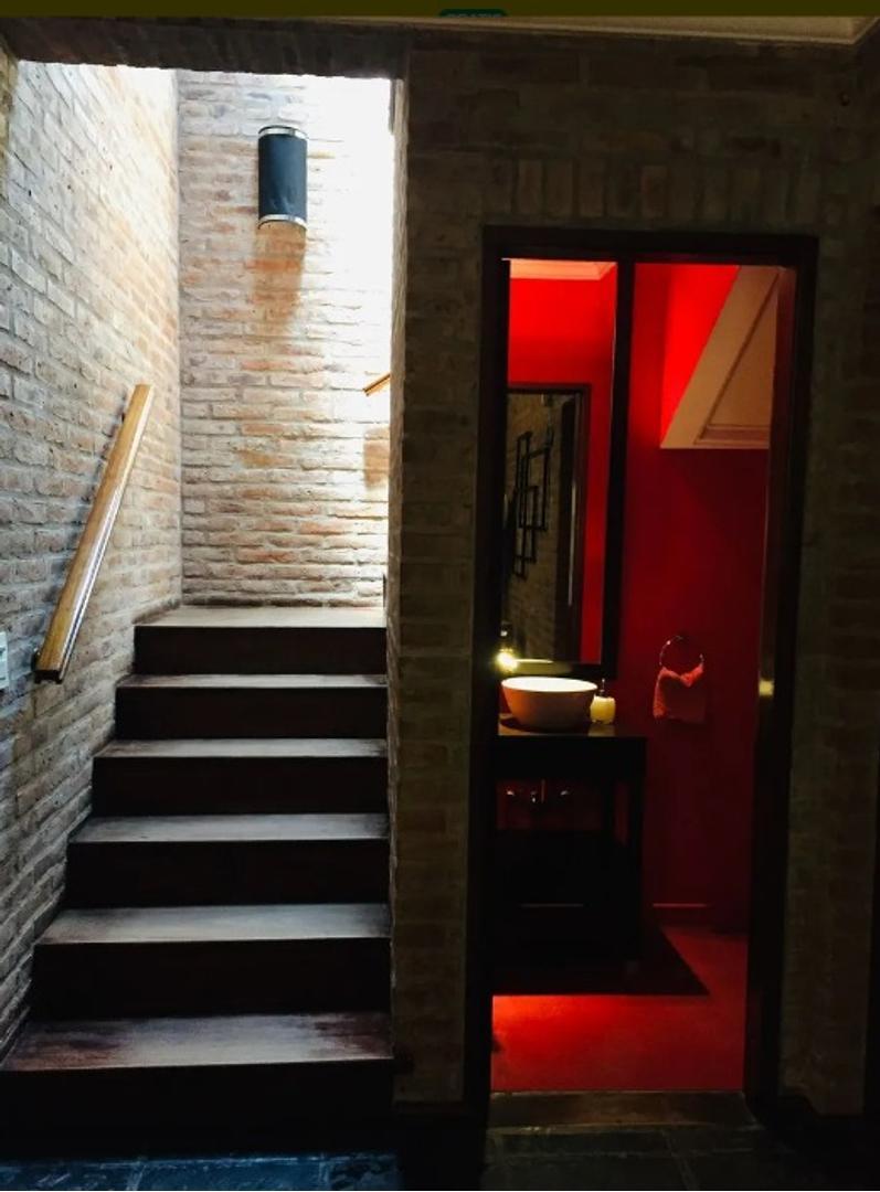 Casa en Alquiler de 5 dormitorios