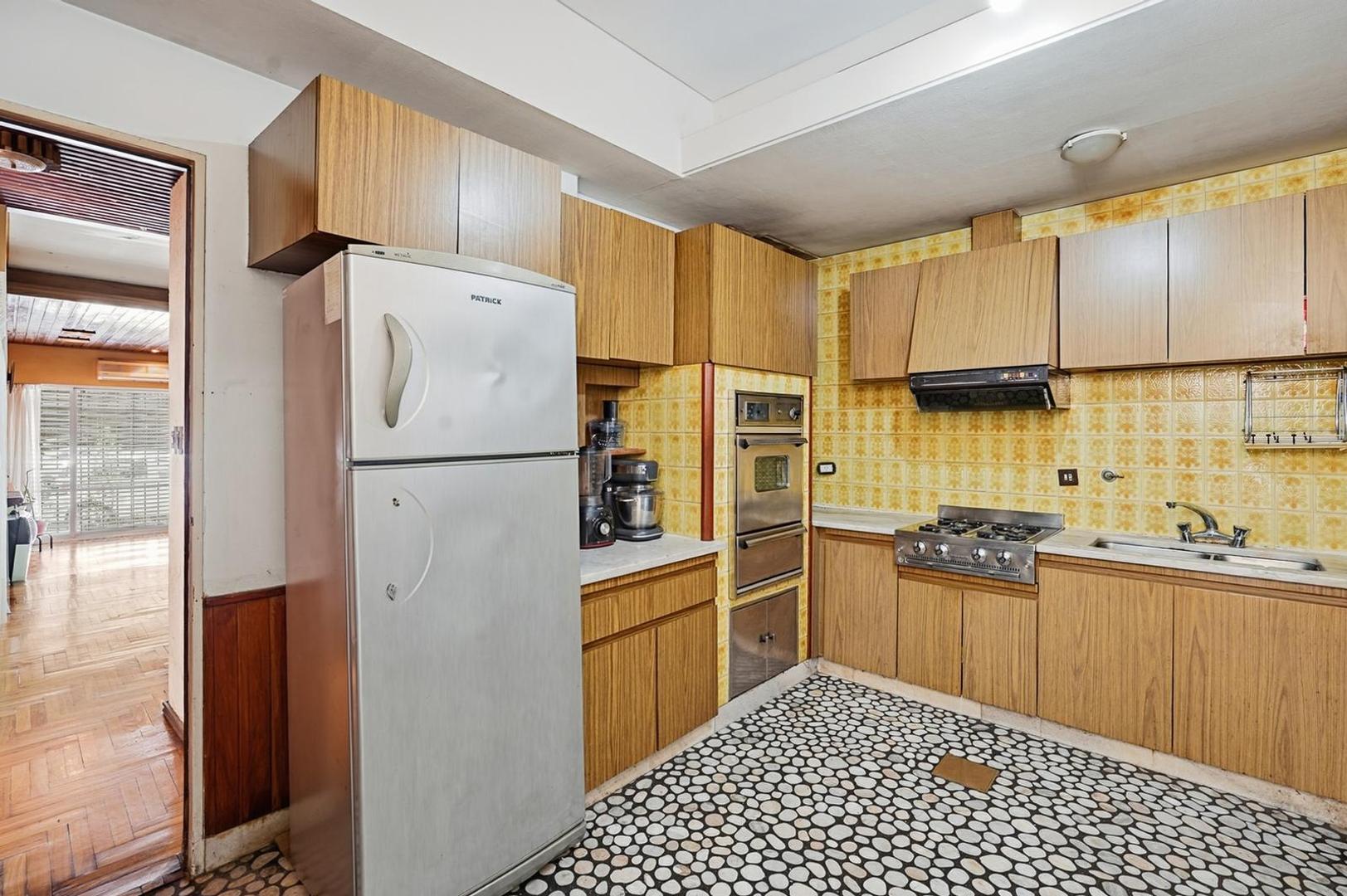 Depto Tipo Casa en Venta de 6 ambientes