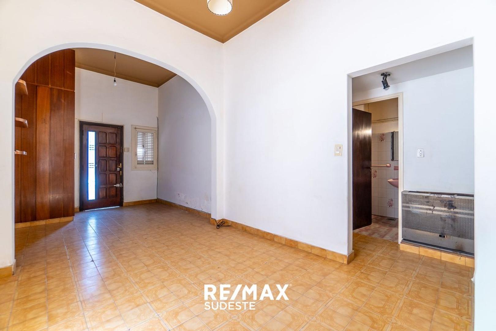 Casa en Venta en Bahia Blanca, USD 150.000