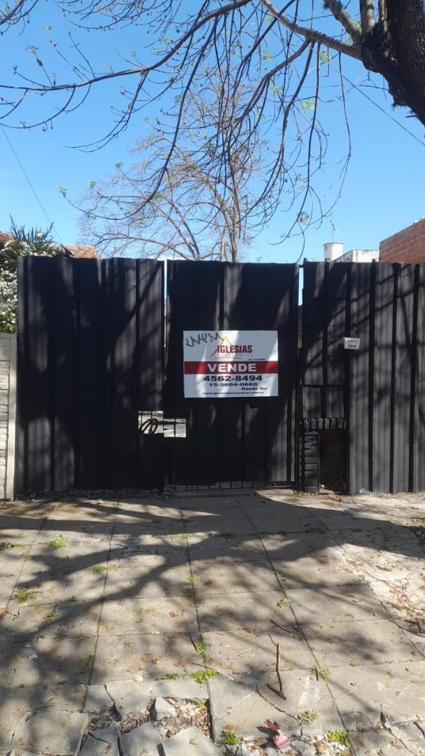 VENTA! Lote en hermosa zona de Castelar Norte-